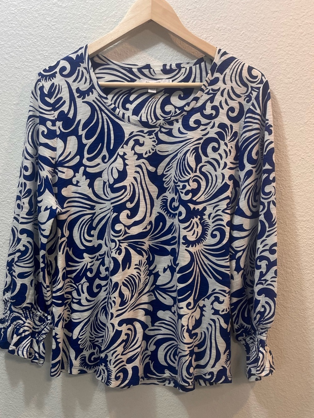 Chico's Blue and White Swirl Print Long-Sleeve Top